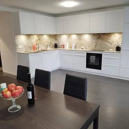 Private - High End - Very Spacious And Quiet * Лозанна